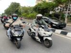 Pastikan Ban Motor dalam Kondisi Baik Sebelum Melakukan Riding Saat Hujan untuk Menjamin Keamanan