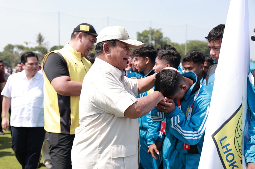 Prabowo Mengenalkan Akademi Sepak Bola Modern Garudayaksa yang Dilengkapi dengan 7 Stadion Latihan