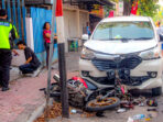 Pemuda Blitar Menabrak Mobil Parkir di Pinggir Jalan Akibat Efek Ngantuk