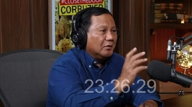 Prabowo Subianto Kagum Dijuluki ‘Pak Gemoy’ Oleh Anak-anak Saat Berkunjung ke Daerah