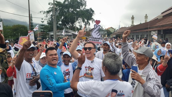 Menelusuri Pernyataan Kampanye Iwan Bule: Tujuan Saya Hanya Untuk Membuat Rakyat Bahagia dan Makmur