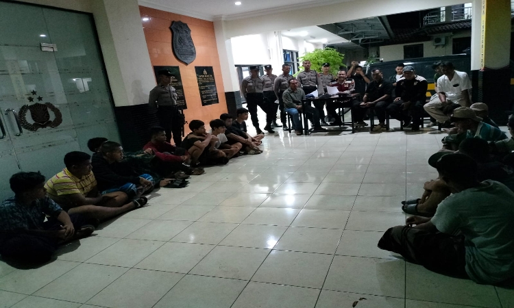 Belasan Remaja di Cilacap Diamankan Polisi Karena Hendak Berperang Sarung