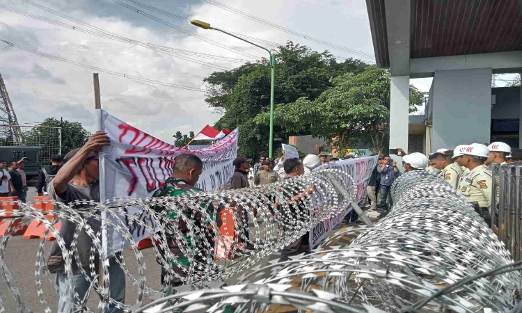 Tuntutan Puluhan Pengusaha Biomasa untuk PLTU Bunton Cilacap Meningkatkan Keterlibatan Perusahaan Lokal