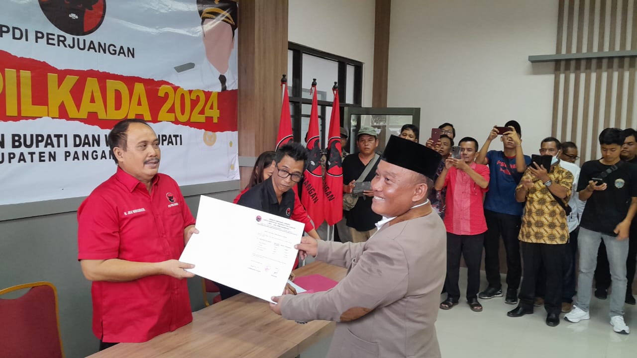 Daftar Calon Bupati Pangandaran 2024 dari PDIP yang diajukan oleh Dadang Solhat