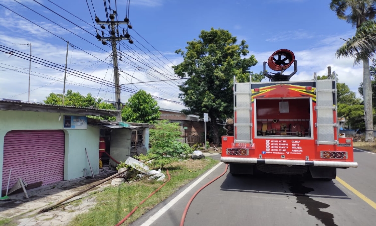 Kebakaran Terjadi di Dapur Rumah Makan di Cilacap