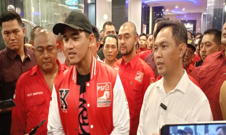 Kaesang Minta Kader PSI di Cilacap Menangkan Cagub Luthfi dan Cabup Syamsul pada Pilkada 2024