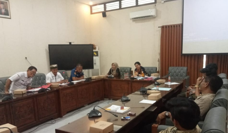 Rapat KUA-PPAS APBD 2025 DPRD Banyuwangi: Sebagian OPD Masih Memiliki Serapan Anggaran yang Rendah